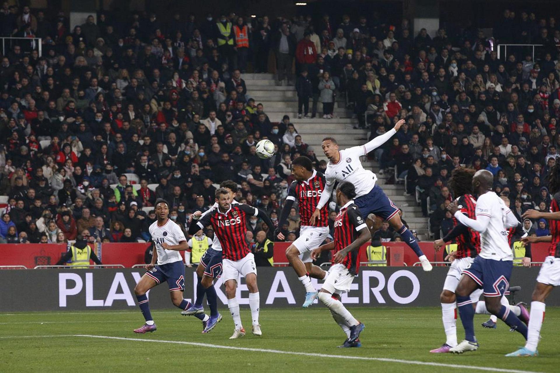 九游体育app-尼斯客场遭遇低迷，连续两轮未能取胜