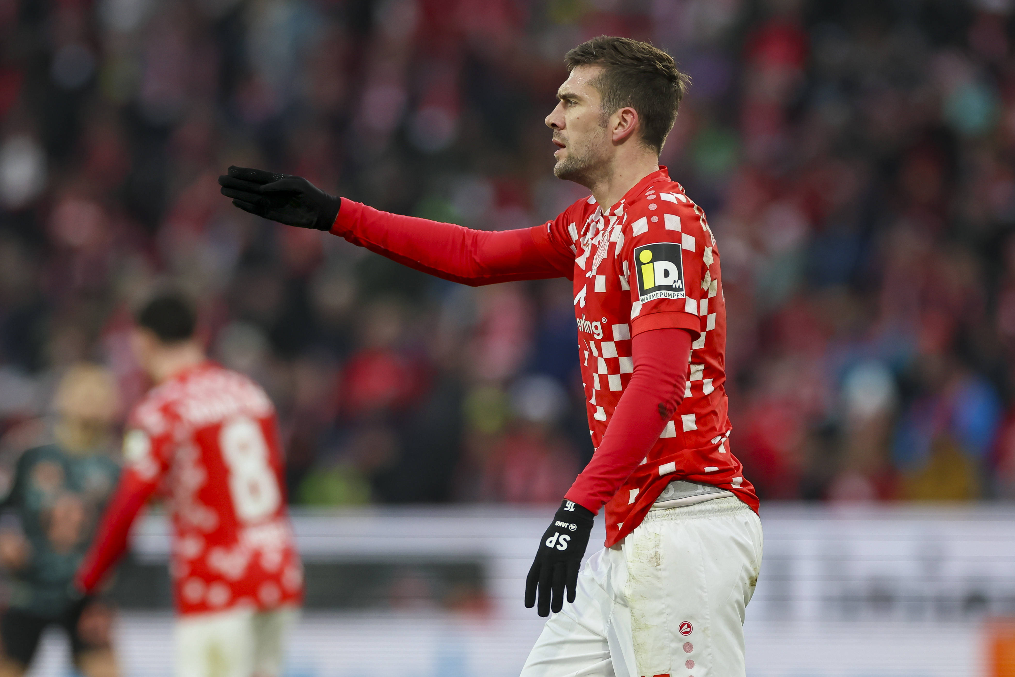 九游体育-美因茨势不可挡，连胜势头强劲的简单介绍