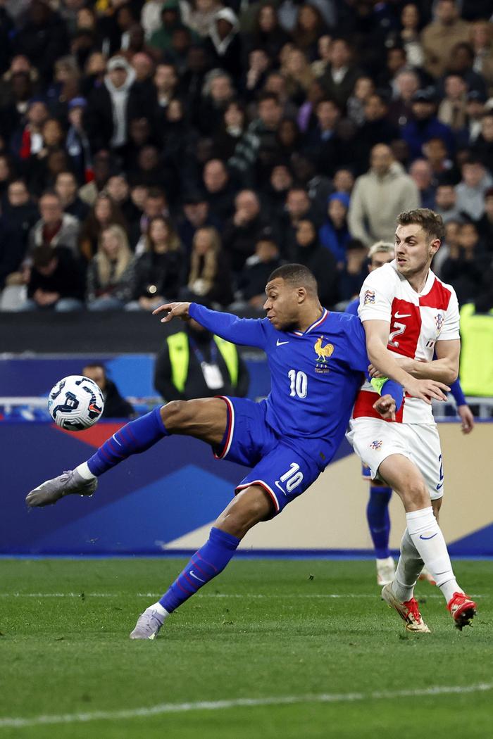 九游体育官网-包含欧国联决赛赛程揭晓奋勇争夺冠军尊严的词条