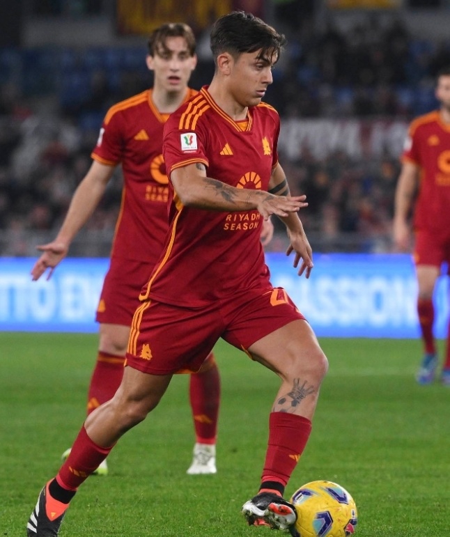 九游体育app-罗马点球门将扑出，塞维利亚跻身四强的简单介绍