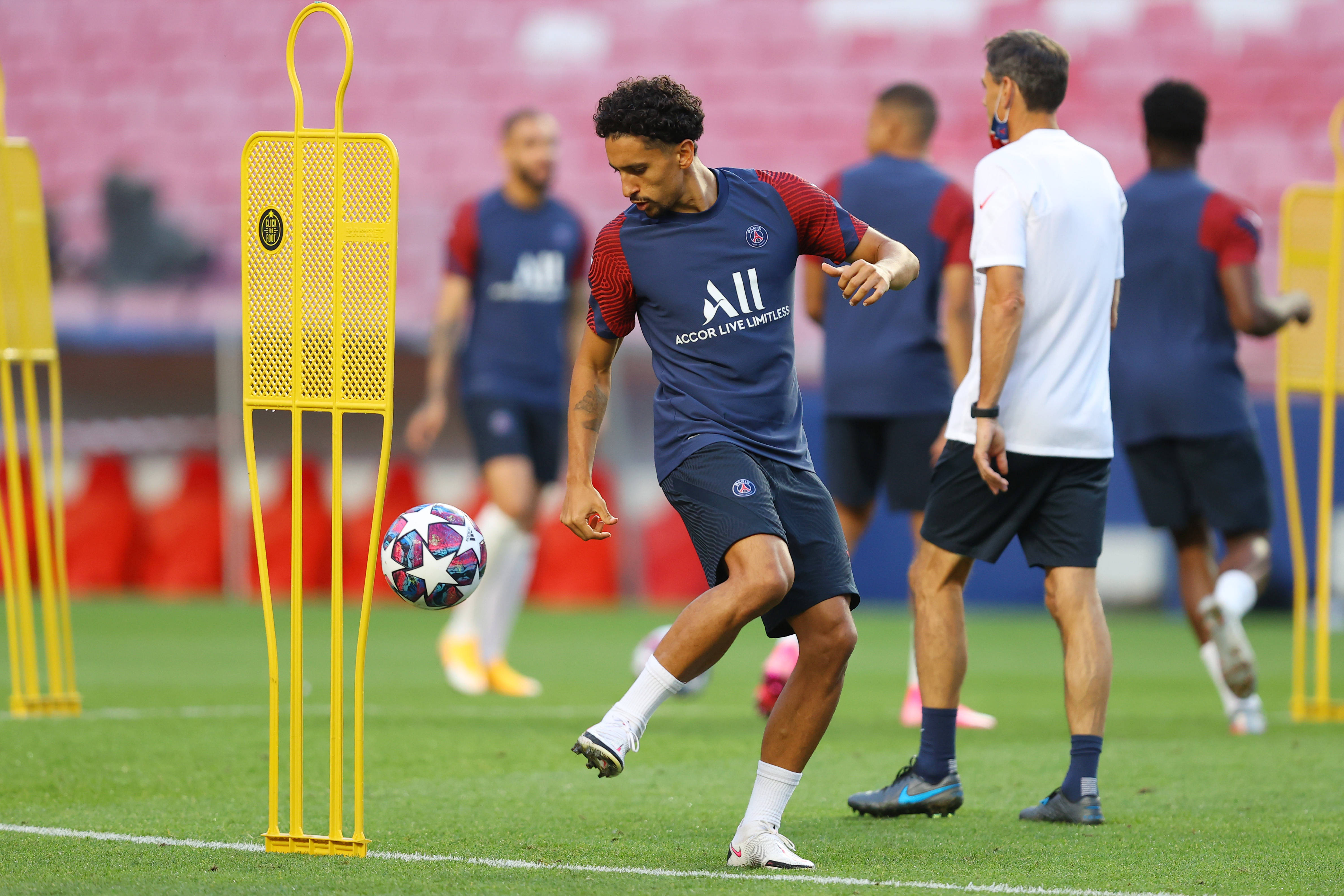 九游体育入口-巴黎圣日耳曼队员备战信心十足