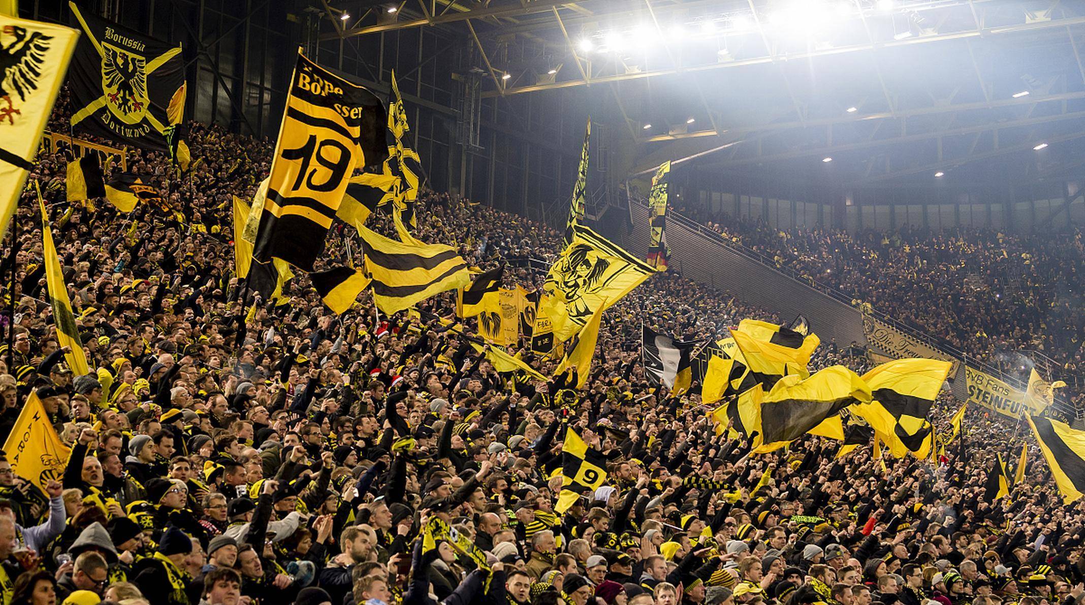 多特蒙德密集集训，备战重要联赛的简单介绍