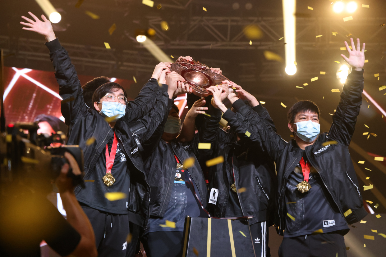 竞技场上激烈角逐,赛场上百花齐放 竞技场上激烈角逐,赛场上百花齐放