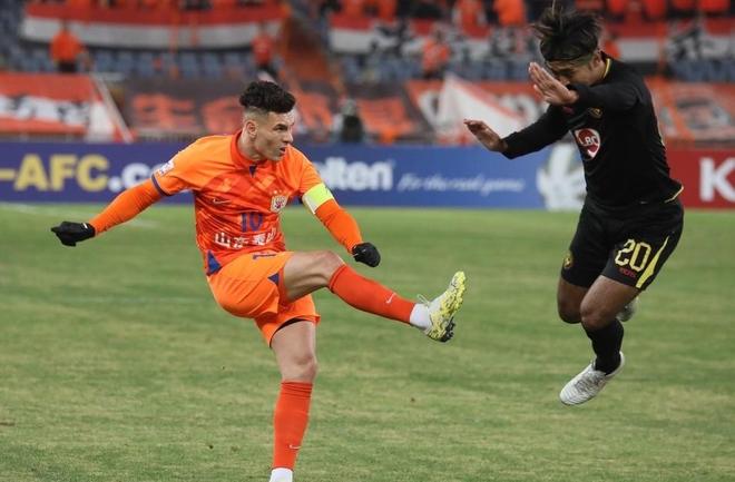 九游体育app下载-包含主教练宣布退役，球员集体致敬送别的词条