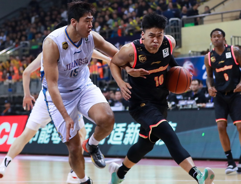 九游体育网页版登录入口-湖南男篮外线射手伤愈复出，球队获利赘的简单介绍