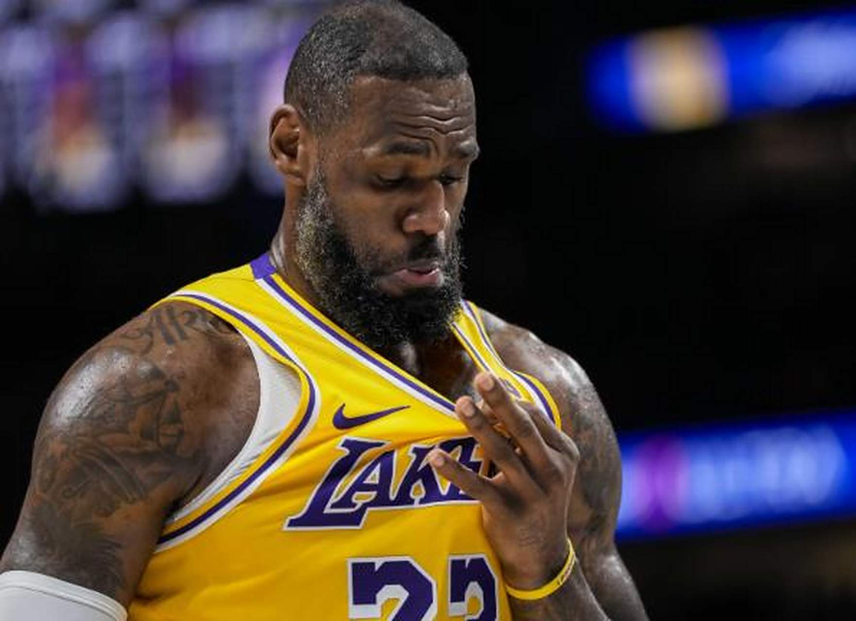 湖人逆转奇才，詹姆斯绝杀完成逆袭！的简单介绍