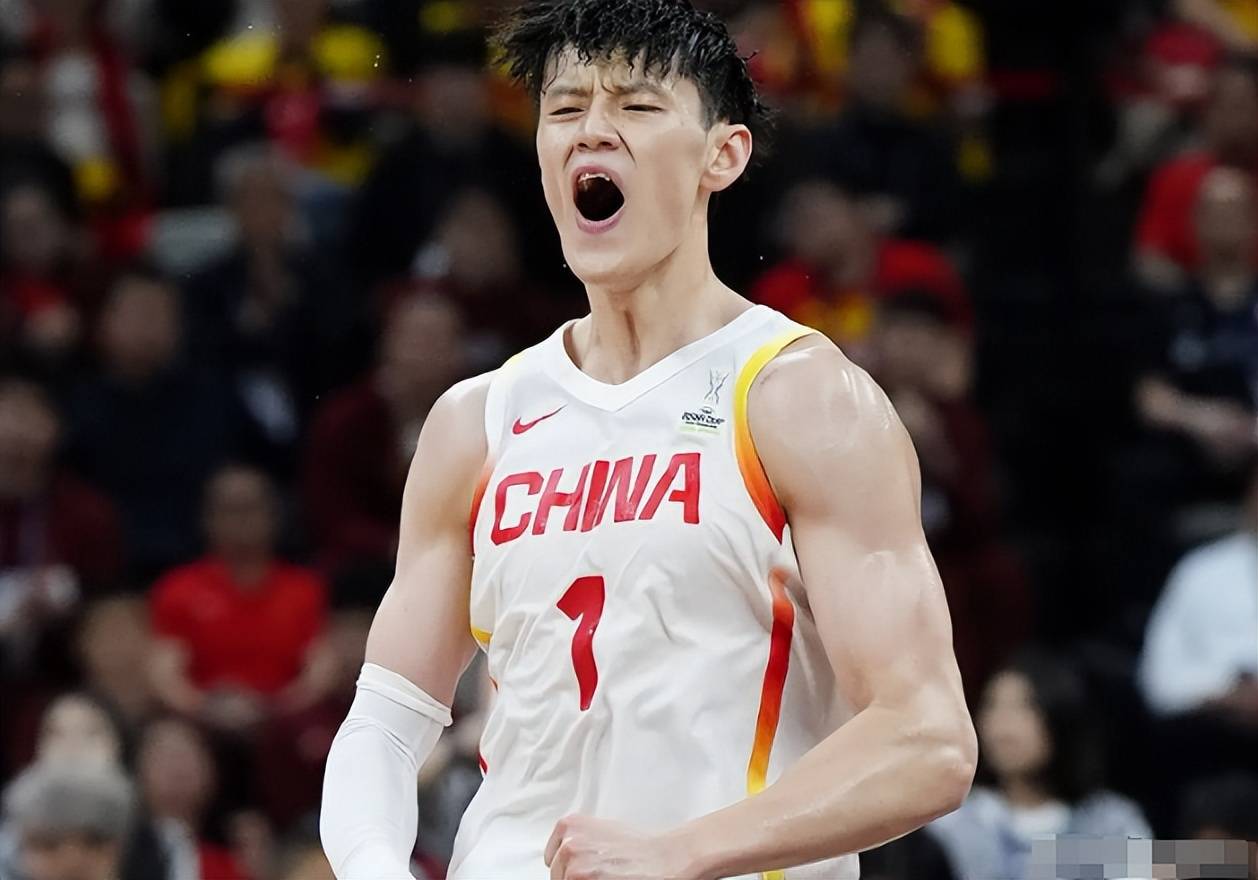 九游体育-福建男篮客场大胜，士气高涨备战下一战