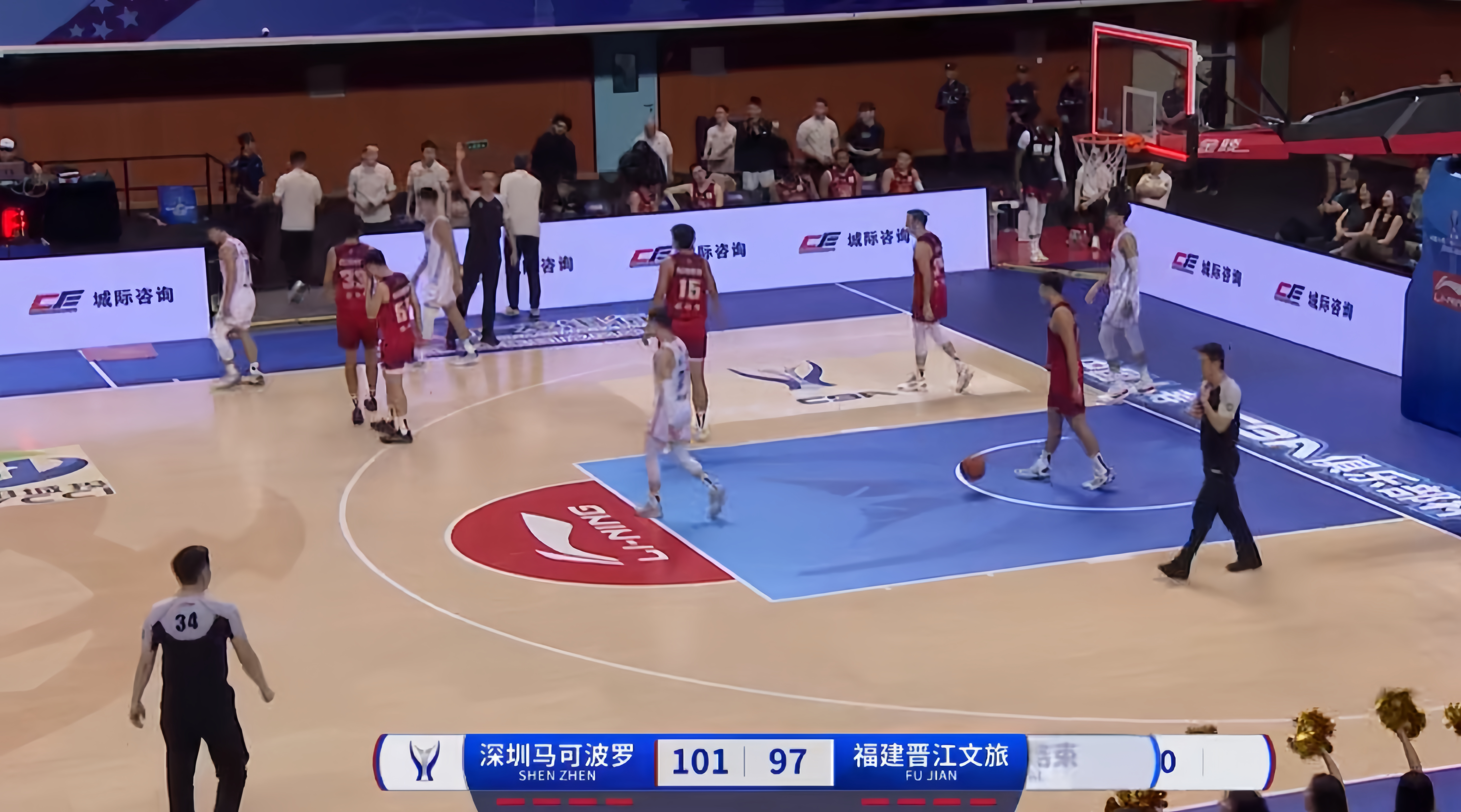 福建男篮客场大胜，士气高涨备战下一战