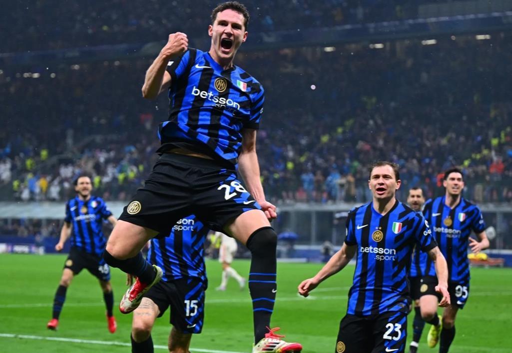 国米旧旧怀念,伊布复出欧冠,队史梦幻时刻 国米旧旧怀念,伊布复出欧冠,队史梦幻时刻