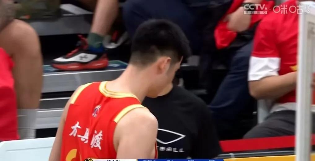 九游体育-黑龙江男篮全队发挥，以小组第一晋级季后赛