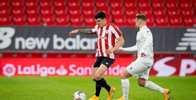 九游体育app-韦斯卡点球失利，绝杀悲剧