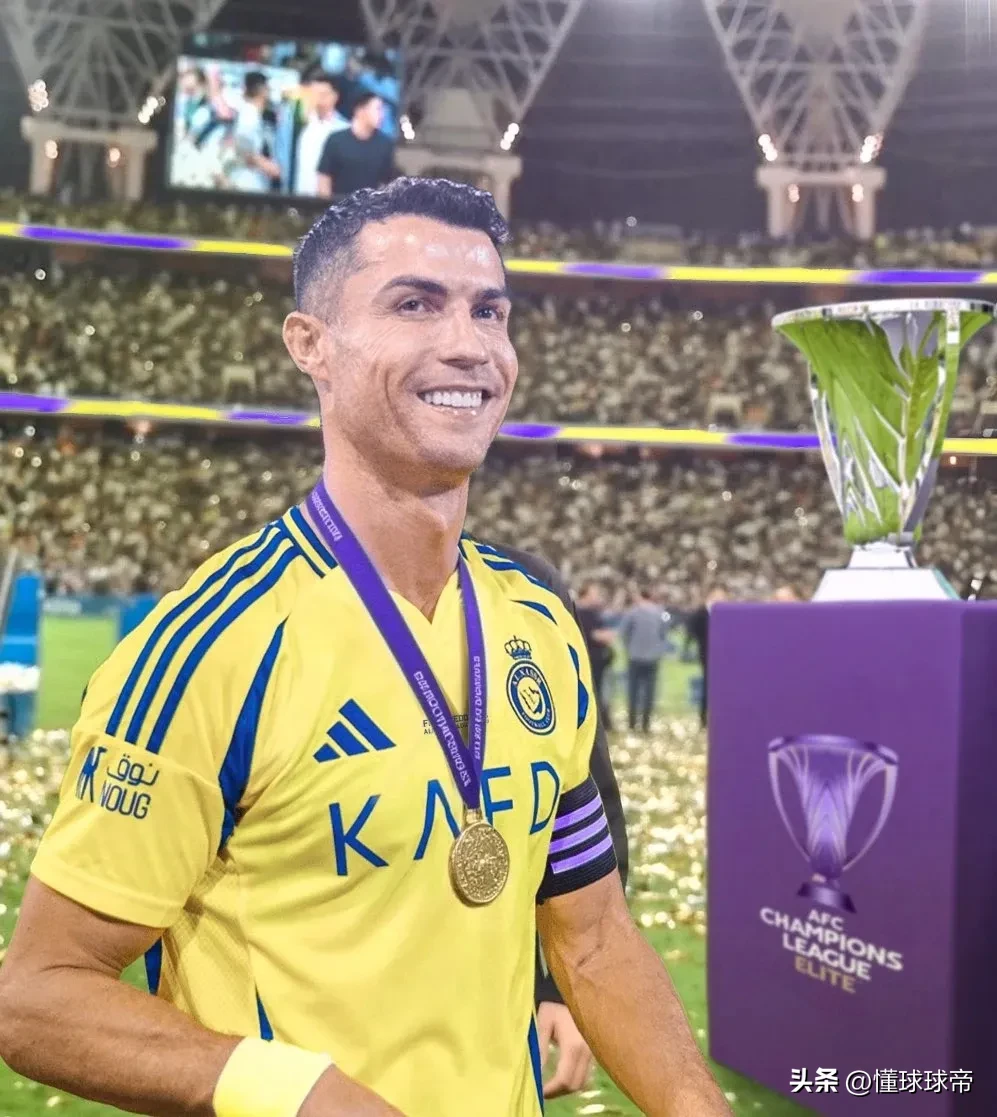九游体育官方入口-C罗盛赞年轻球员，球队士气高涨向冠军发起冲击的简单介绍