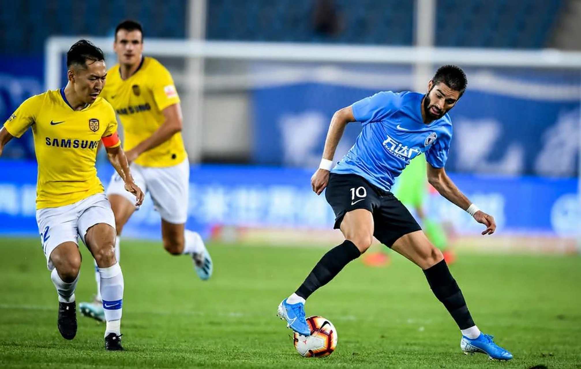 九游体育官方入口-广州富力客场不敌对手，保级形势严峻，面临压力！的简单介绍