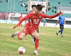 九游体育网页版入口-包含甘冈队主场逆转获胜，喜迎胜利曙光的词条