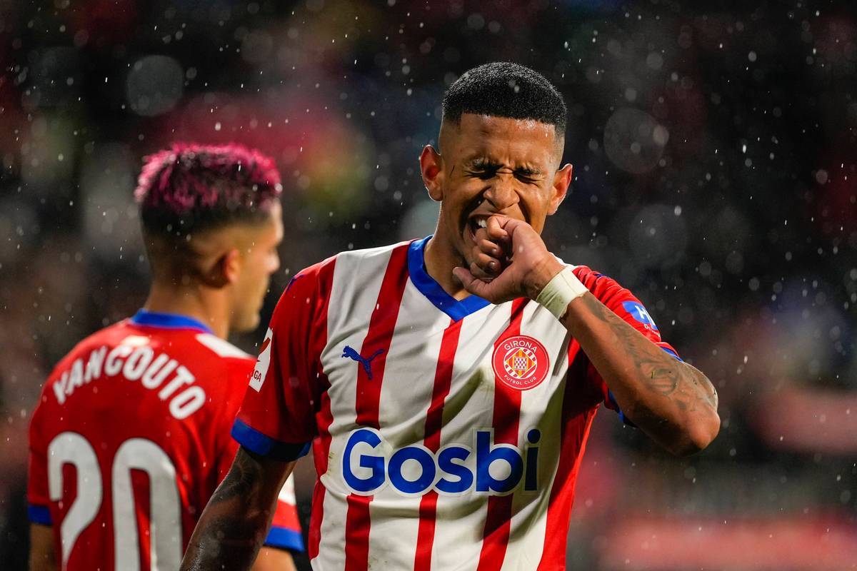 阿拉维斯防守稳固，越战越勇