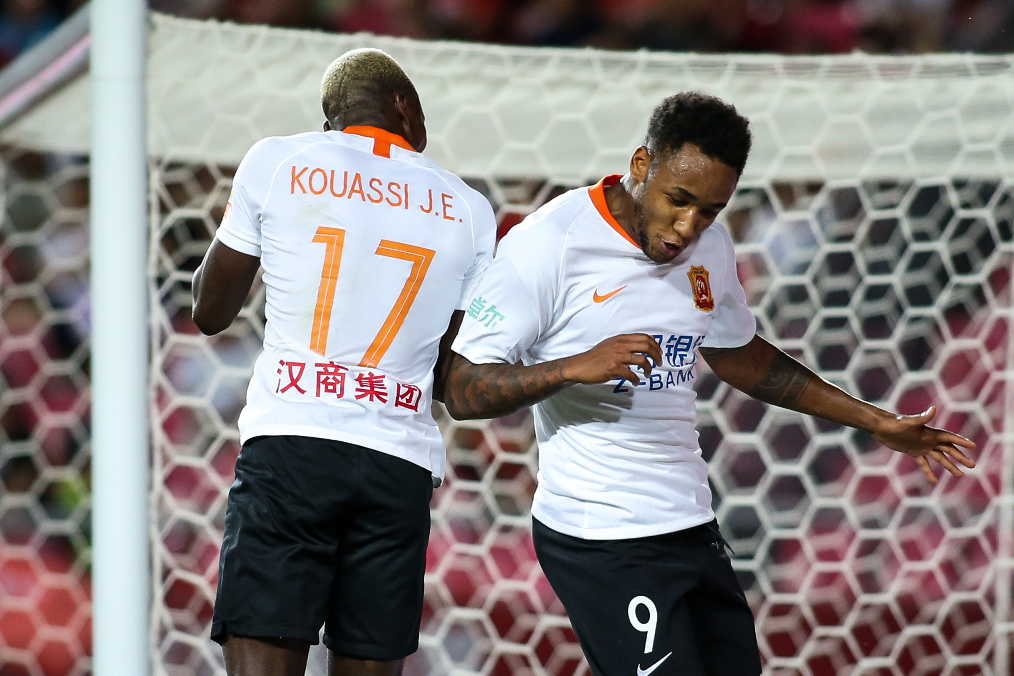 九游体育官方登录入口-武汉卓尔主场击败河北华夏幸福，保持不败的简单介绍