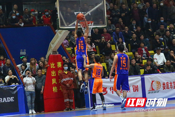 东南亚国家激烈争夺篮球赛冠军 东南亚国家激烈争夺篮球赛冠军