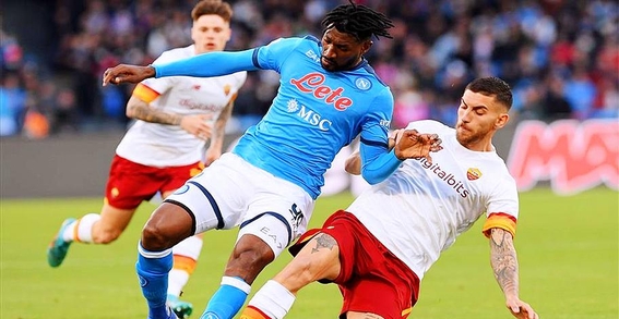 卡利亚里门将神勇扑救,助球队击败强敌 卡利亚里门将神勇扑救,助球队击败强敌