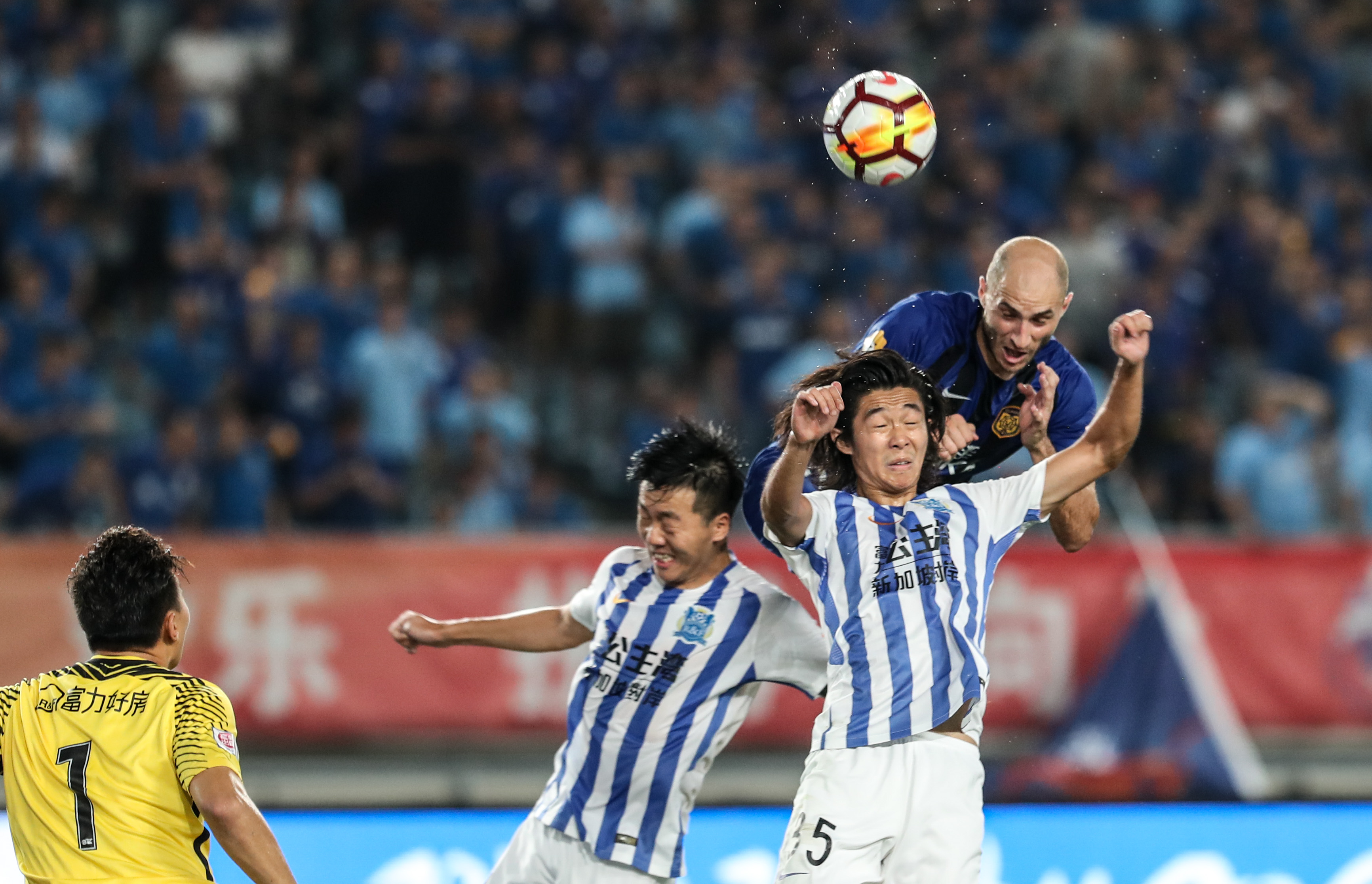 苏宁客场逆袭,憾负广州富力的简单介绍 苏宁客场逆袭,憾负广州富力的简单介绍